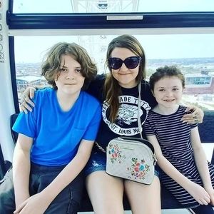 Meet your Posher, April